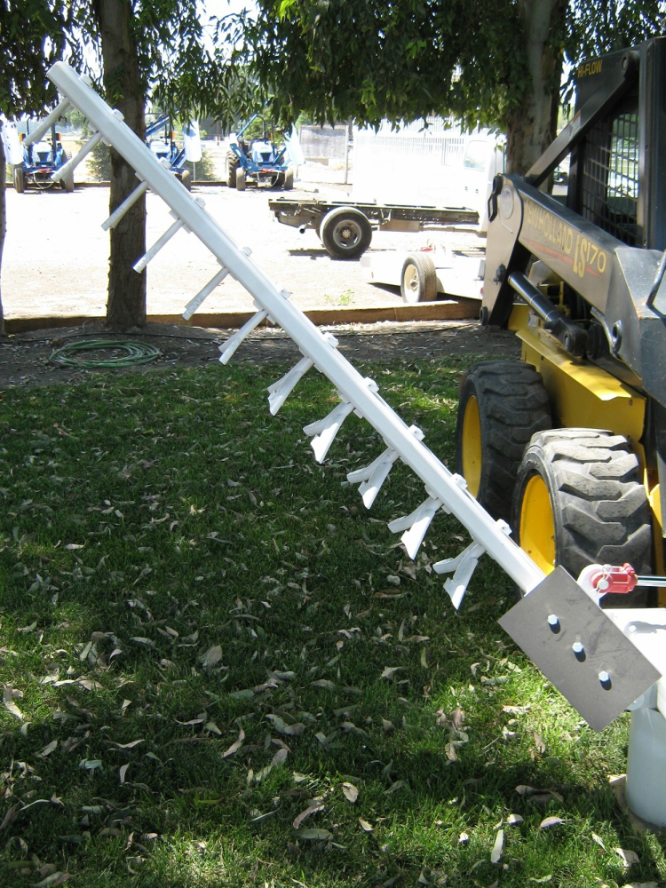 Skid Steer Manure Freestall Rake services In tulare