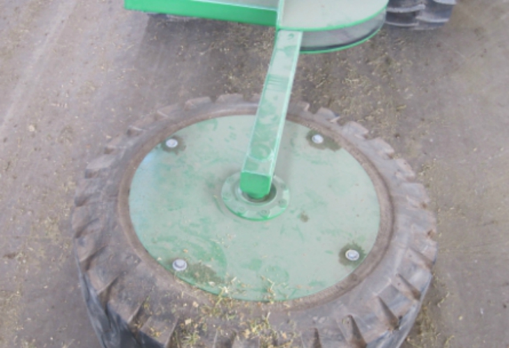 3 Point Mounted Large Tire Mounted Pushup  tulare